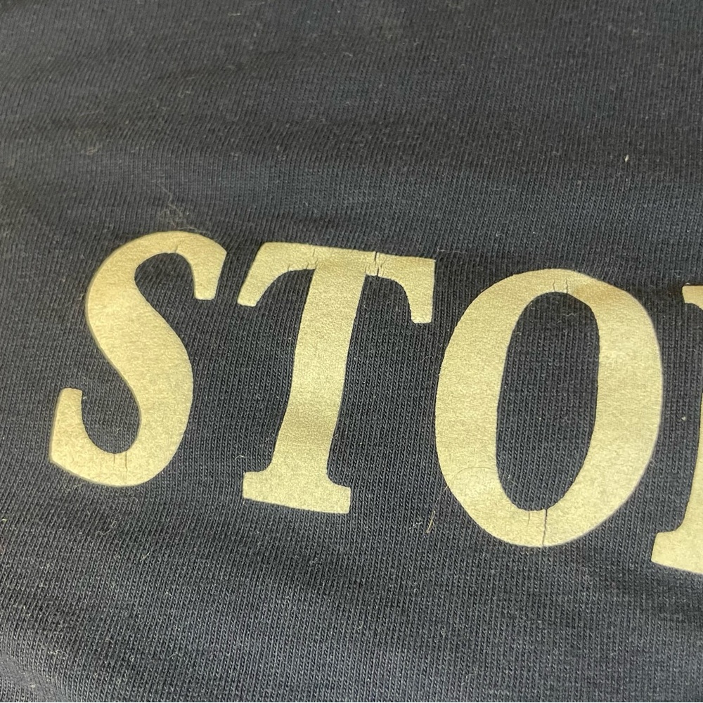 Authentic Y2K Early 2000’s Stone Island T-Shirt with classic logo on chest - Picture 3 of 9
